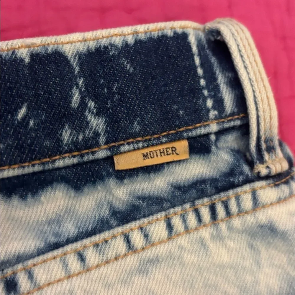 Mother Women's High Rise Acid Wash Jeans, size 26
